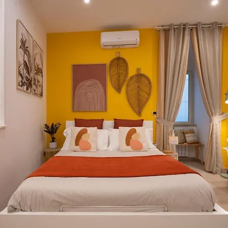 Apartment Santalucia 36 Naples
